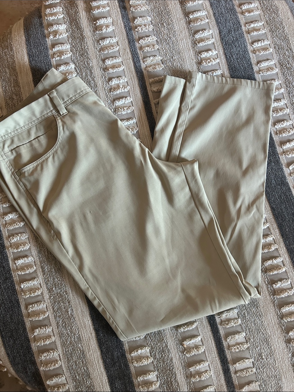 Tommy Bahama Slim Fit Chinos in Light Khaki